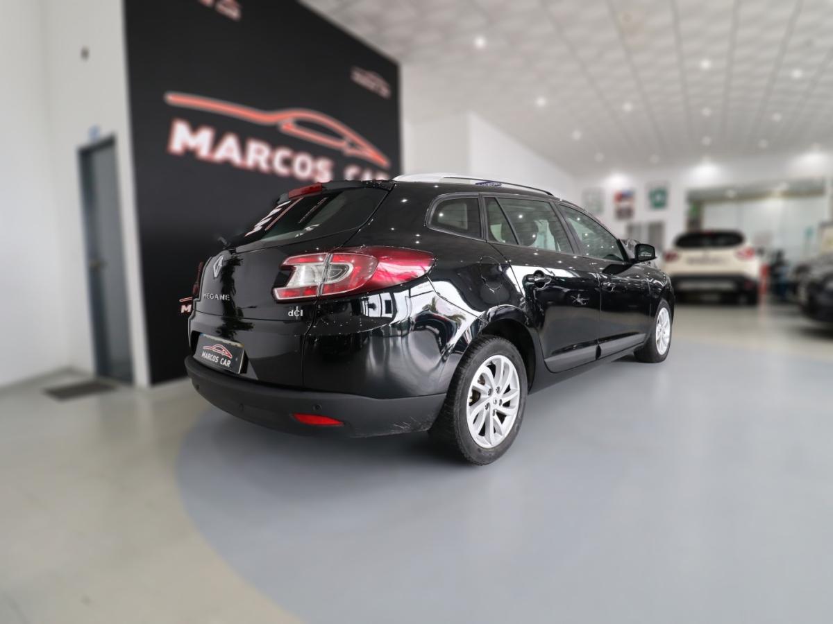 renault-megane-sport-tourer-2012-diesel-1461cc