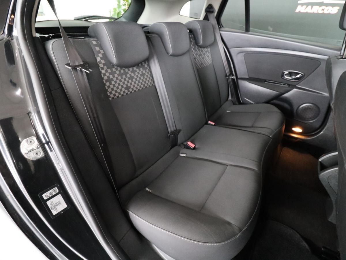 renault-megane-sport-tourer-2012-diesel-1461cc