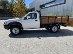nissan-pick-up-2010-diesel-2500cc