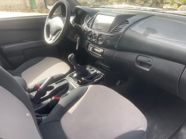 mitsubishi-l200-2014-diesel-2477cc