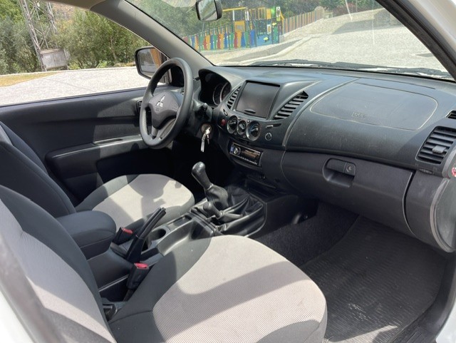 mitsubishi-l200-2014-diesel-2477cc