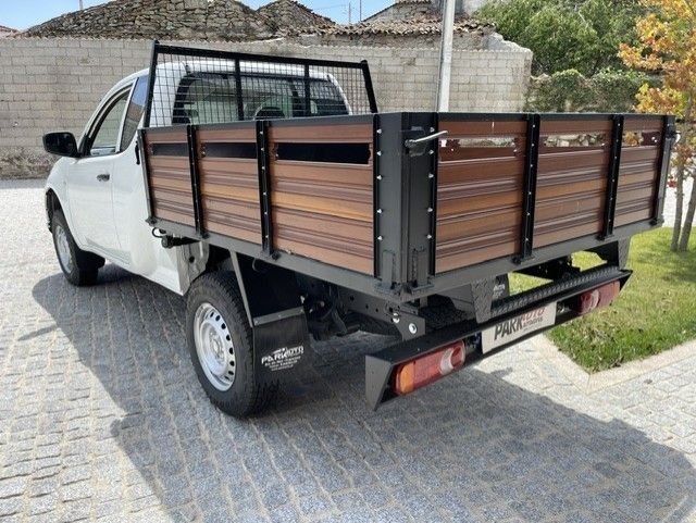 mitsubishi-l200-2014-diesel-2477cc