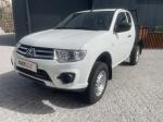 mitsubishi-l200-2014-diesel-2477cc