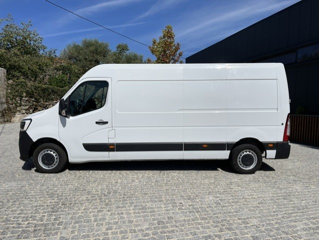 renault-master-2023-diesel-2299cc