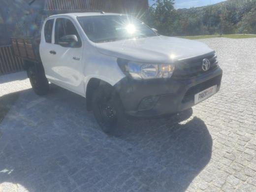 toyota-hilux-2018-diesel-2393cc
