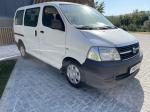 toyota-hiace-2010-diesel-2494cc