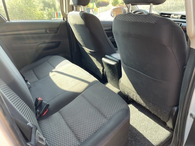 toyota-hilux-2018-diesel-2393cc