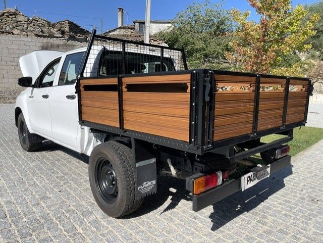 toyota-hilux-2018-diesel-2393cc