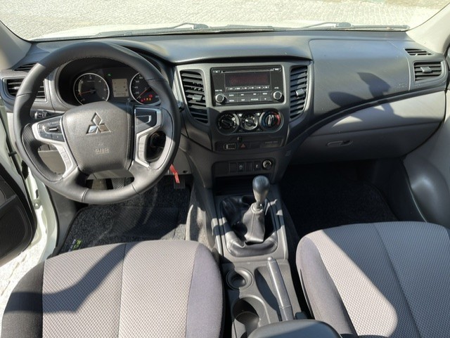 mitsubishi-l200-2018-diesel-2268cc