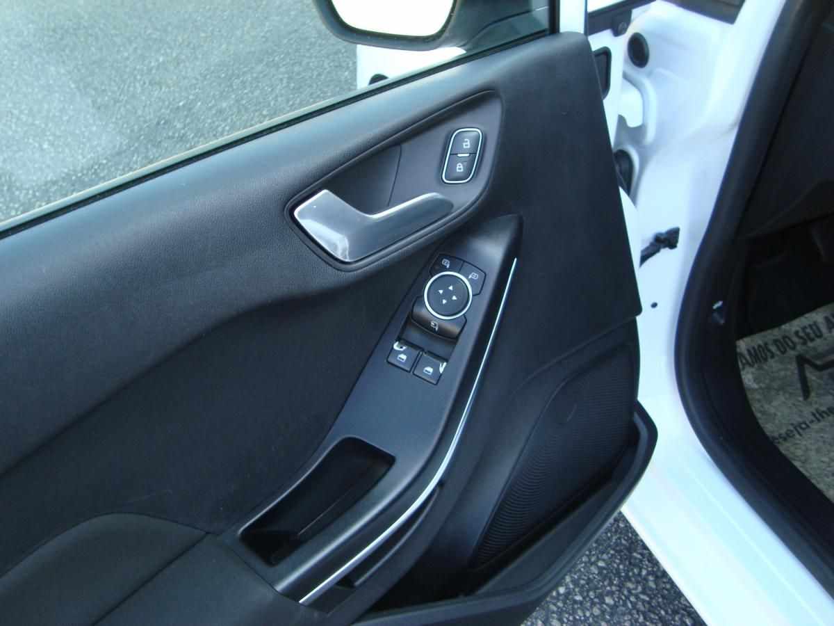 ford-fiesta-2018-gasolina-998cc