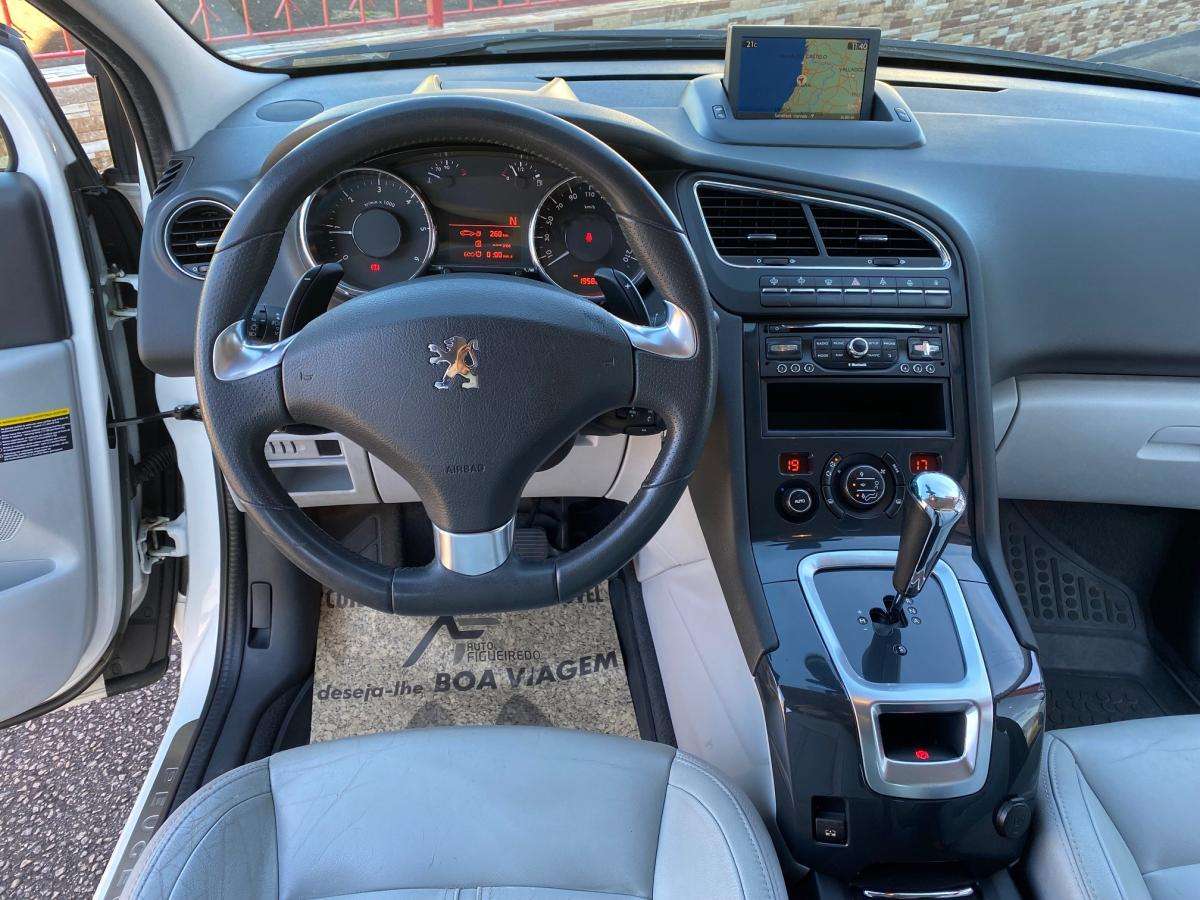 peugeot-5008-2013-diesel-1560cc