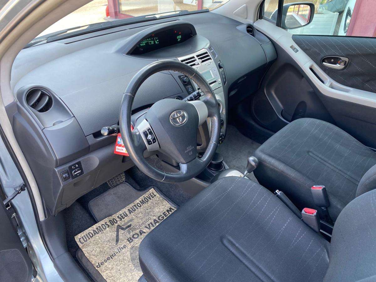 toyota-yaris-2008-gasolina-998cc