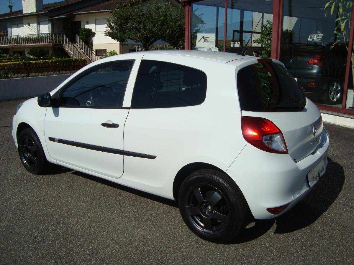 renault-clio-2009-diesel-1461cc
