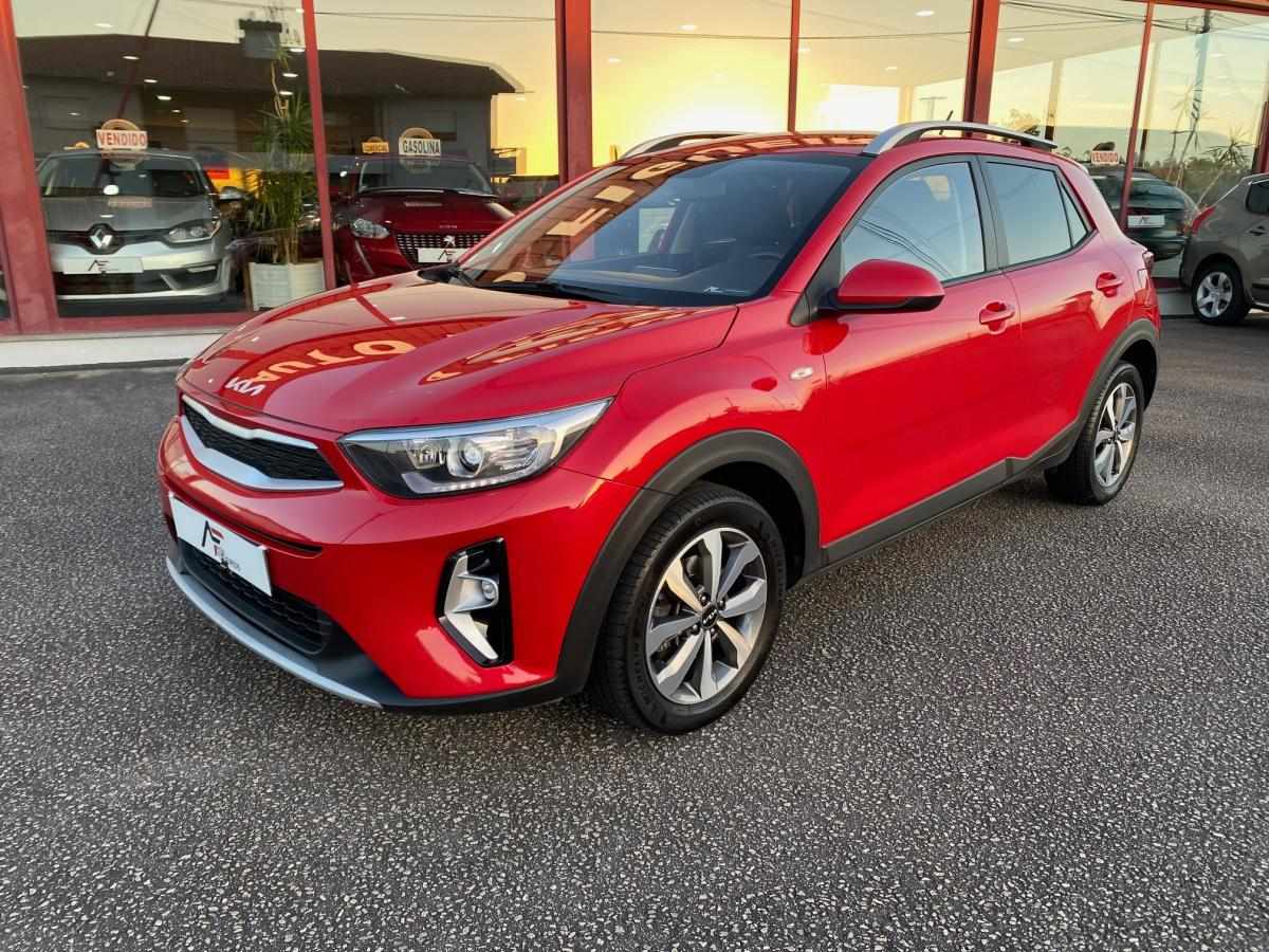 kia-stonic-2024-gasolina-1197cc