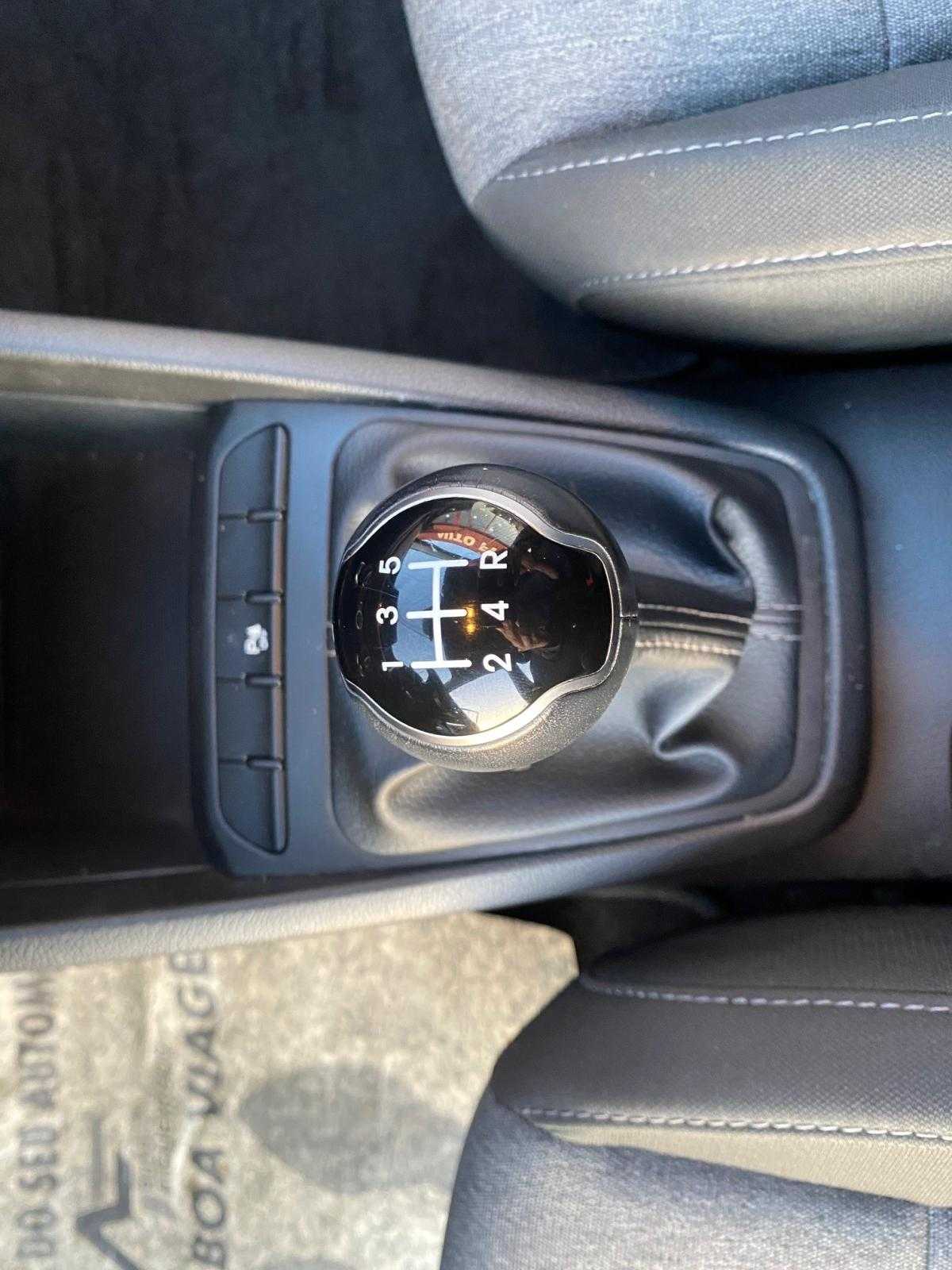 kia-stonic-2024-gasolina-1197cc