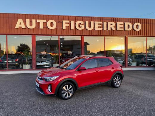 kia-stonic-2024-gasolina-1197cc