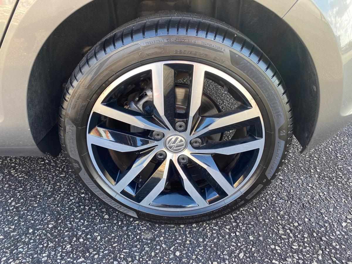 volkswagen-golf-2017-diesel-1598cc