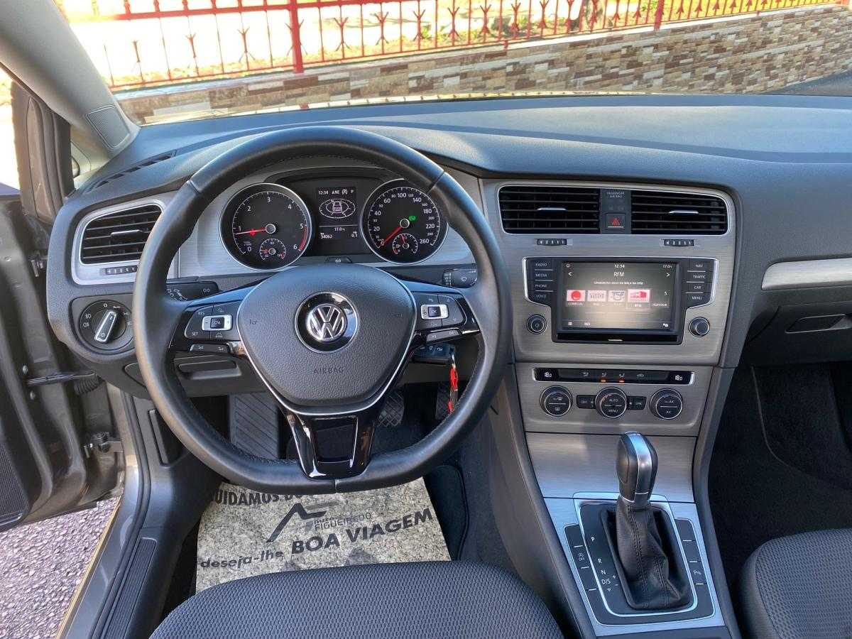 volkswagen-golf-2017-diesel-1598cc