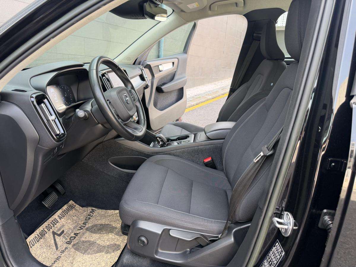 volvo-xc40-2022-gasolina-1477cc