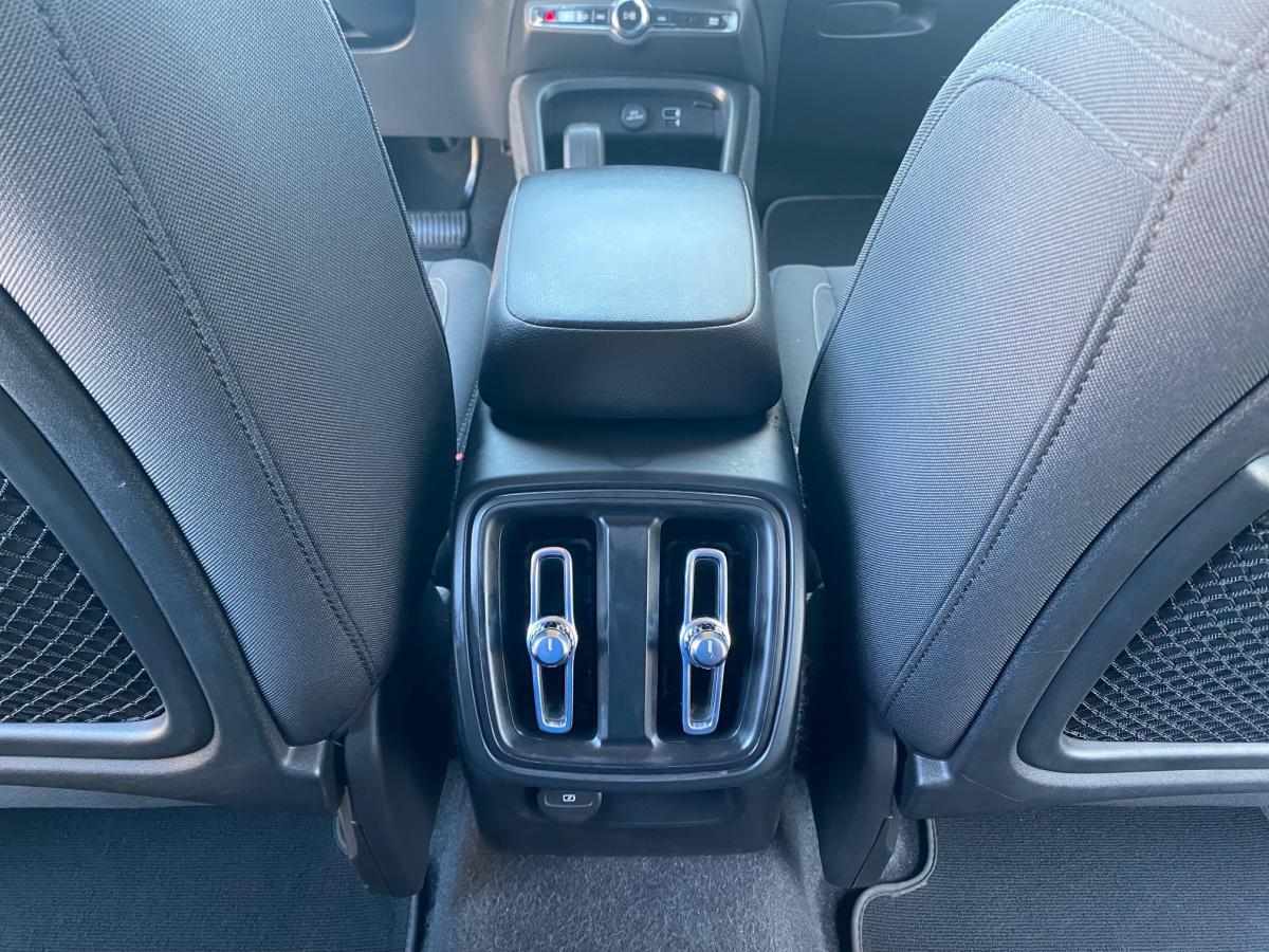 volvo-xc40-2022-gasolina-1477cc