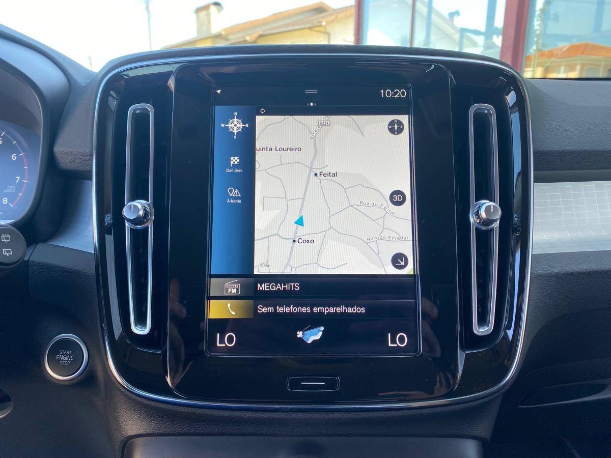 volvo-xc40-2022-gasolina-1477cc