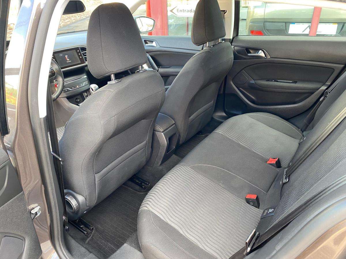 peugeot-308-2015-diesel-1560cc