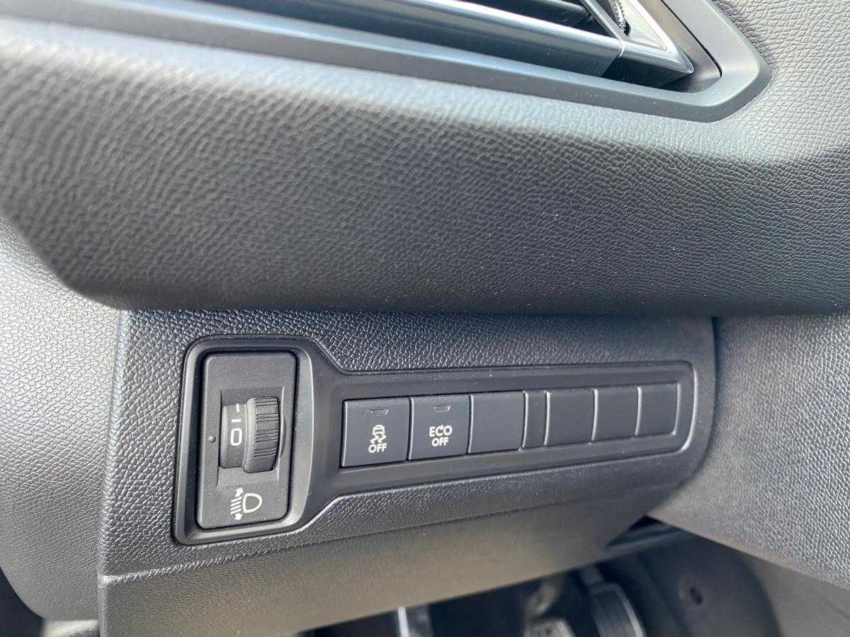 peugeot-308-2015-diesel-1560cc