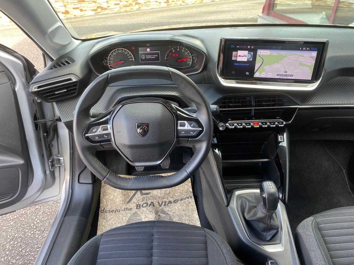 peugeot-208-2024-gasolina-1199cc