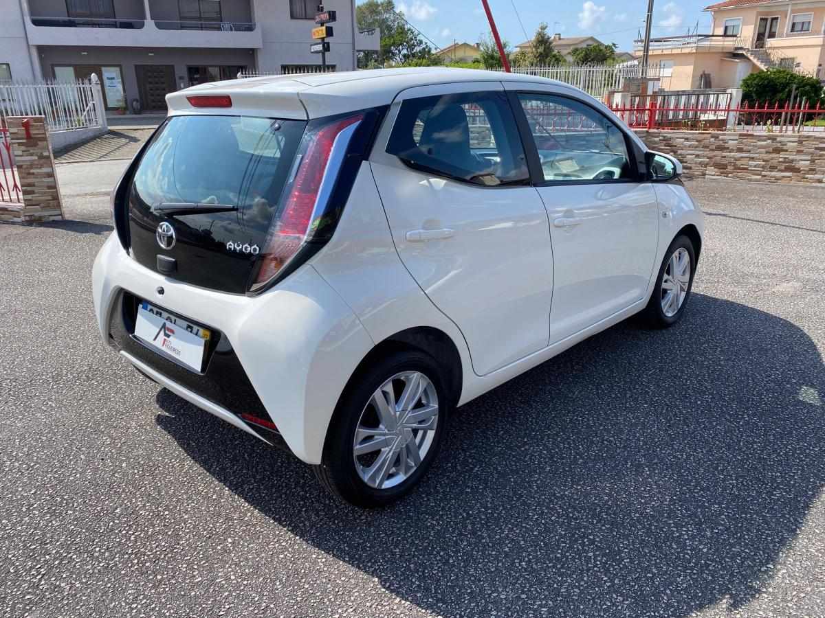 toyota-aygo-2017-gasolina-998cc
