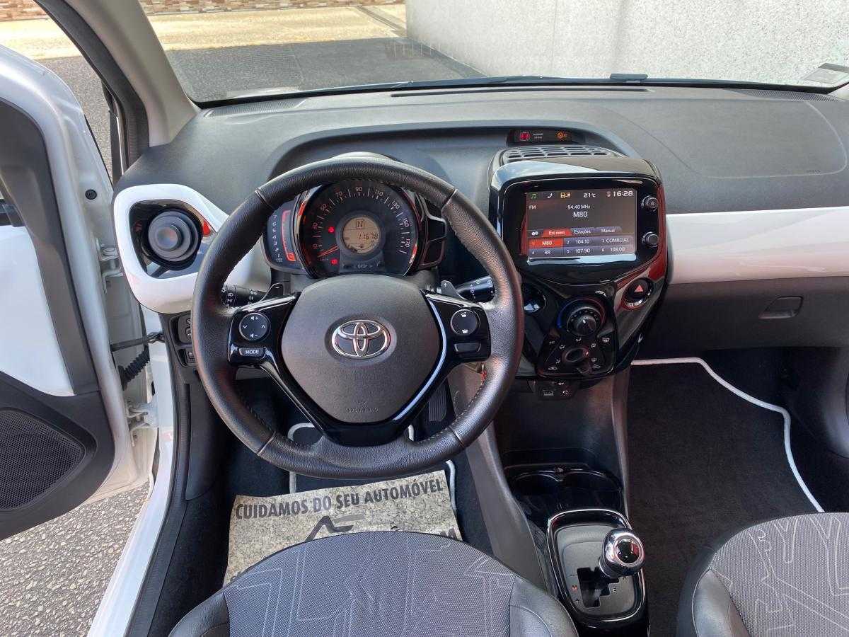toyota-aygo-2017-gasolina-998cc