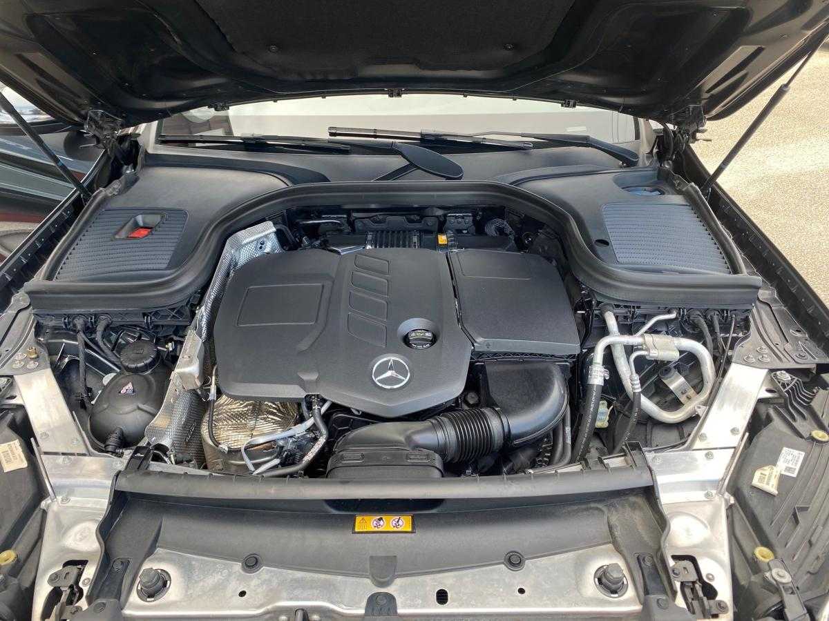 mercedes-benz-glc-2023-diesel-1950cc
