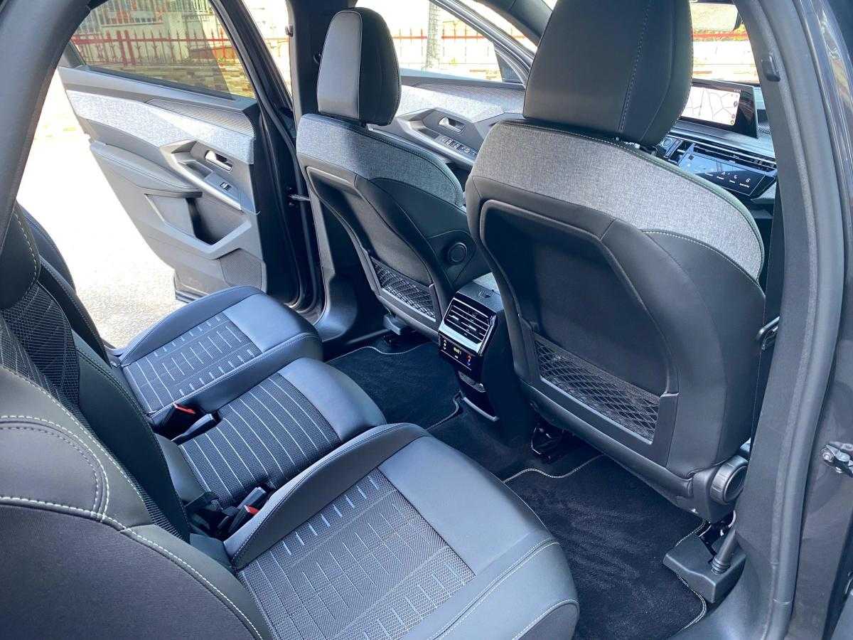 peugeot-5008-2025-hibrido-a-gasolina-1598cc