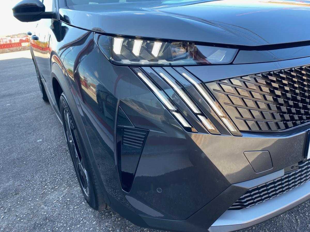 peugeot-5008-2025-hibrido-a-gasolina-1598cc