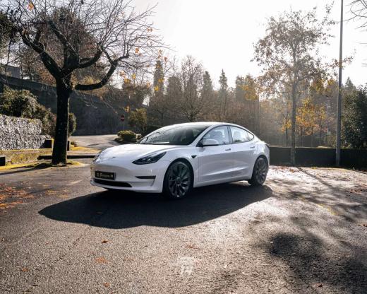 tesla-model-3-2022-eletrico-200cc