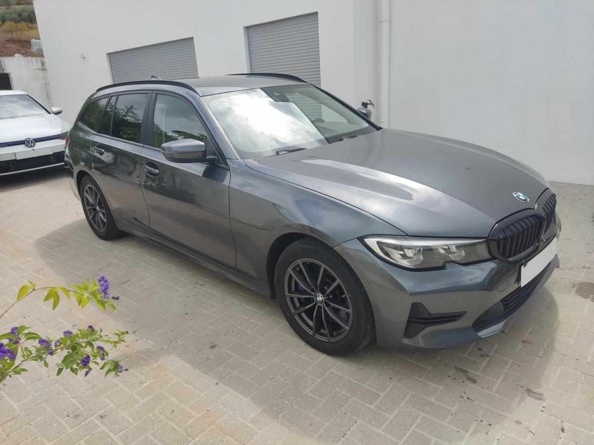bmw-serie-3-330e-xdrive-2021-hibrido-plug-in-1998cc