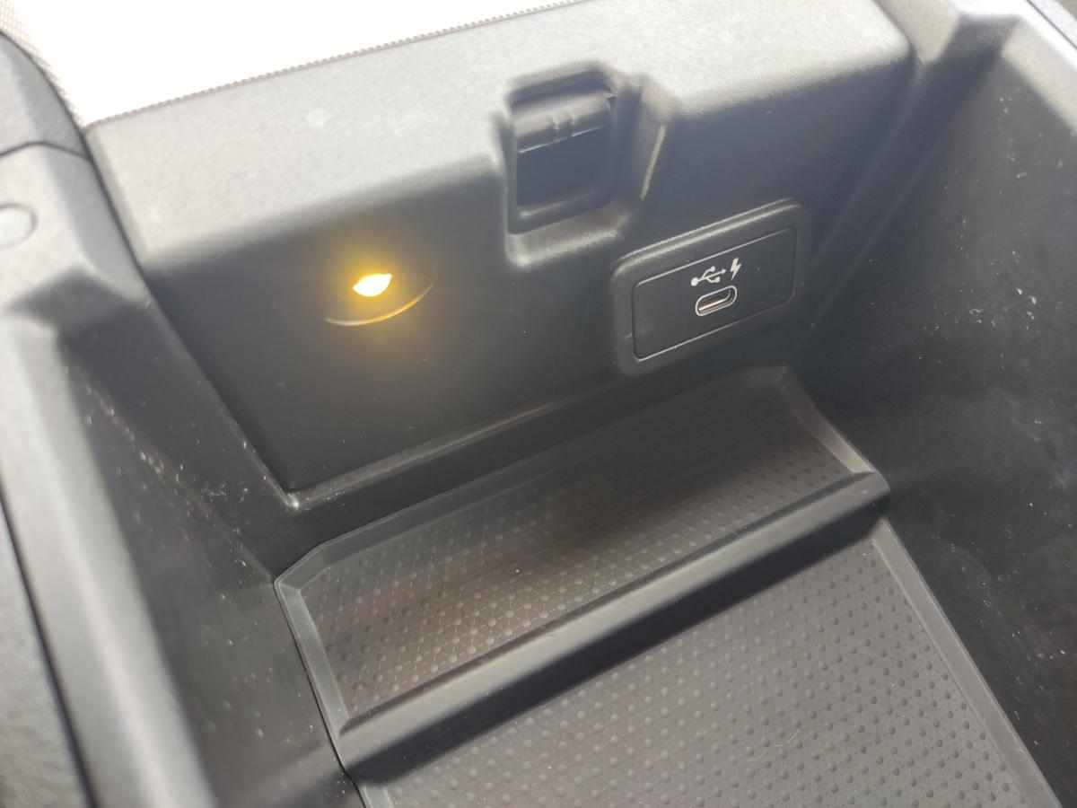 bmw-serie-3-330e-xdrive-2021-hibrido-plug-in-1998cc
