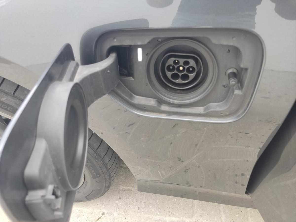 bmw-serie-3-330e-xdrive-2021-hibrido-plug-in-1998cc
