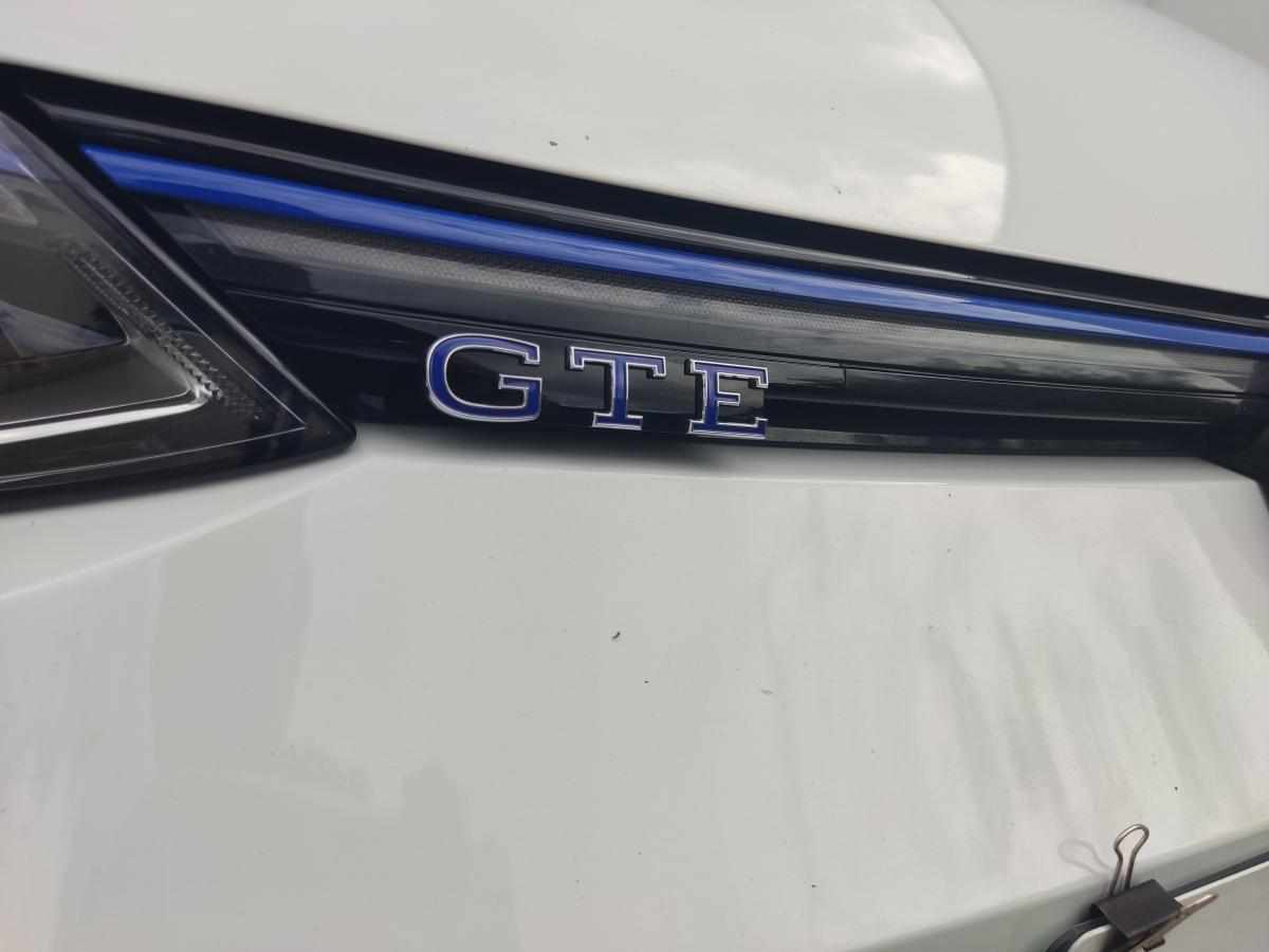 volkswagen-golf-vii-1-4-tsi-phev-2021-hibrido-plug-in-1400cc