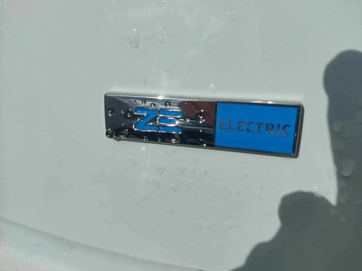 renault-zoe-r110-52-kwh-2022-eletrico