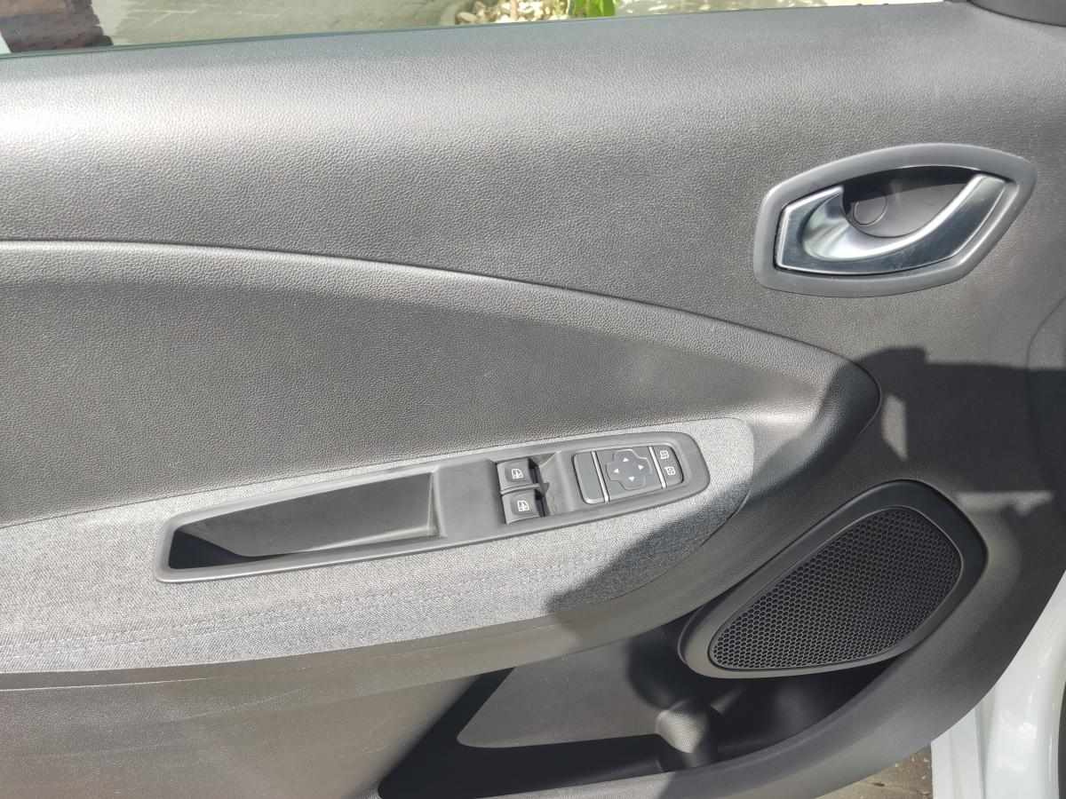 renault-zoe-r110-52-kwh-2022-eletrico