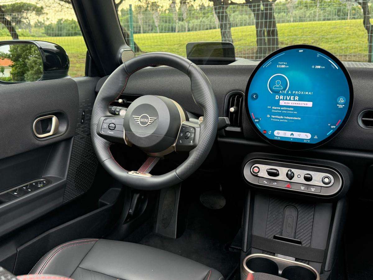 mini-cabrio-2024-gasolina-1998cc
