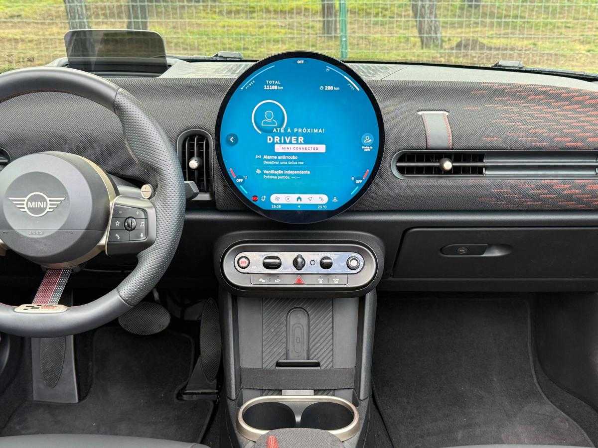 mini-cabrio-2024-gasolina-1998cc