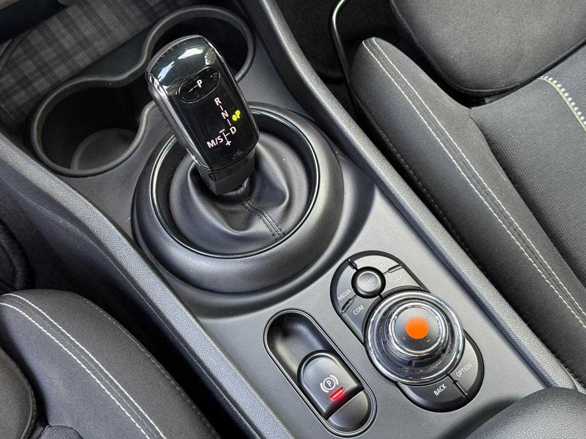 mini-clubman-2020-diesel-1995cc
