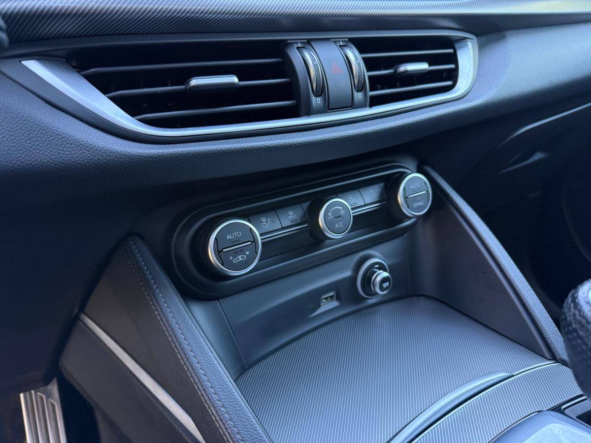 alfa-romeo-stelvio-2022-diesel-2143cc