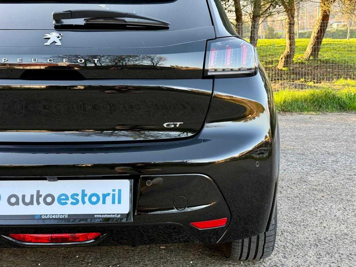peugeot-208-2023-eletrico-500cc