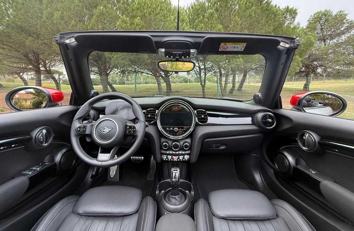 mini-cabrio-2022-gasolina-1998cc