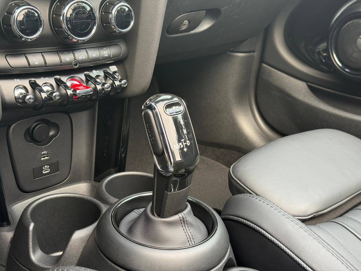 mini-cabrio-2022-gasolina-1998cc