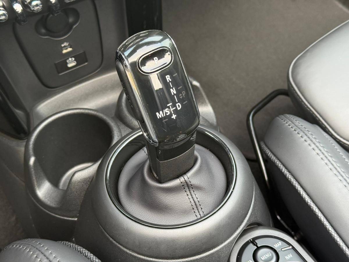 mini-cabrio-2022-gasolina-1998cc