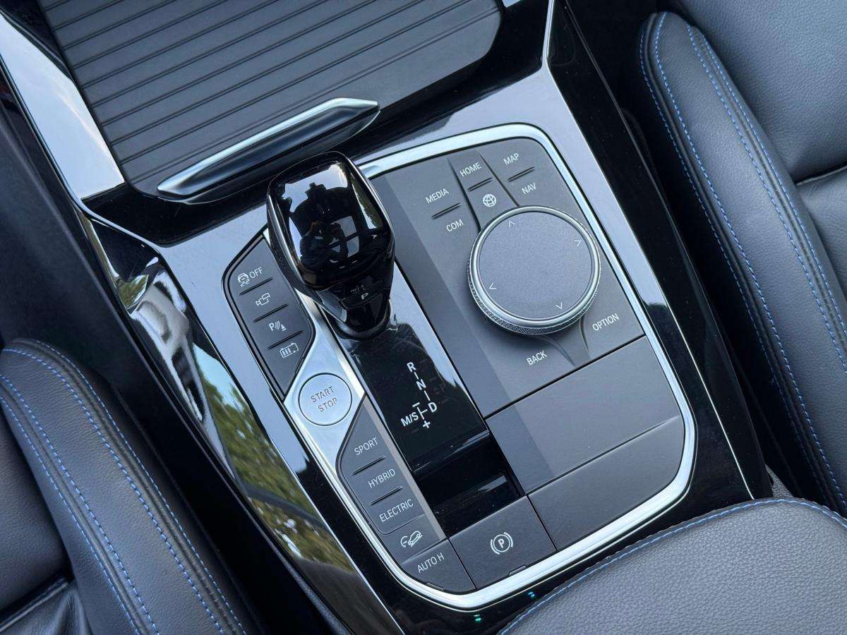 bmw-x3-2024-hibrido-a-gasolina-1998cc