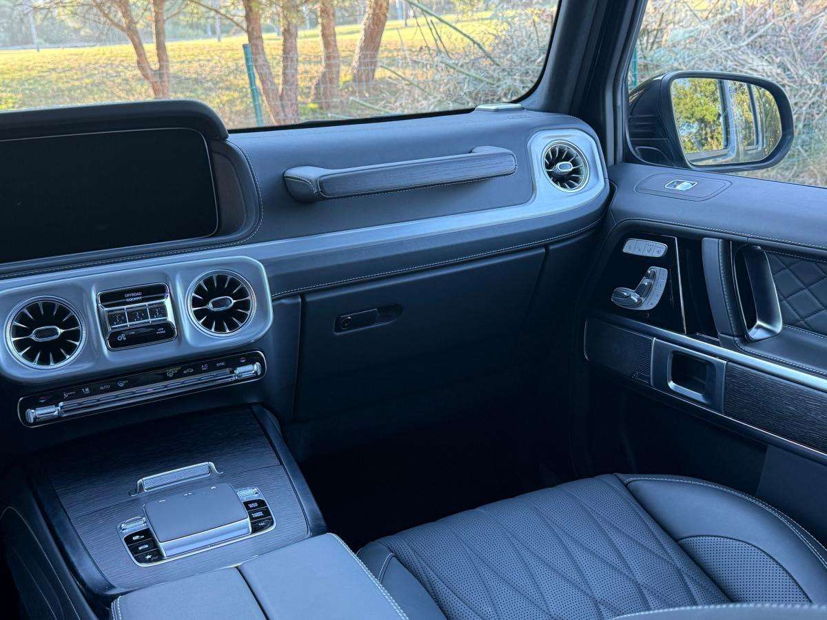 mercedes-benz-classe-g-2025-gasolina-3982cc